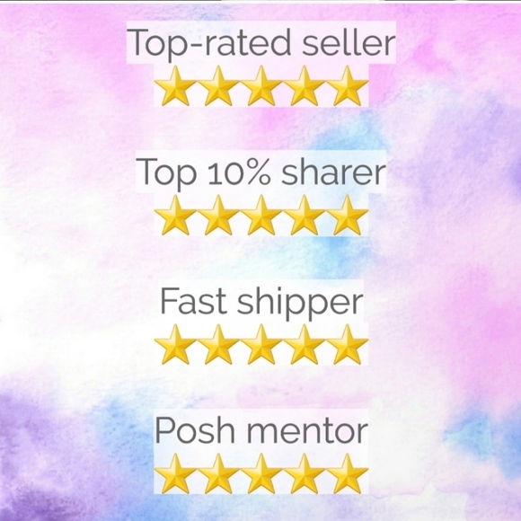 $5 WHEN BUNDLED 🍇 LIVE IN THE MOMENT Baby Tee Size Small - Picture 7 of 7